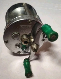 Vintage Pflueger Akron No. 1894 Level Wind Casting Reel - Picture 1 of 8
