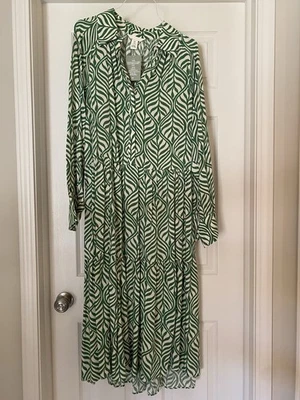 NWT H&M Green & Ivory Pattern Collared Long-Sleeve Maxi Dress, Medium - Image 1 of 4