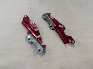 Ford Mustang Cobra SVT 2003-2004 bisagras de capó 'Redfire' - OEM - Imagen 1 de 6