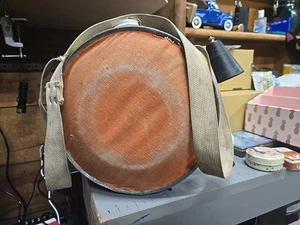 Vintage  4QT OASIS CANTEEN - Picture 1 of 3