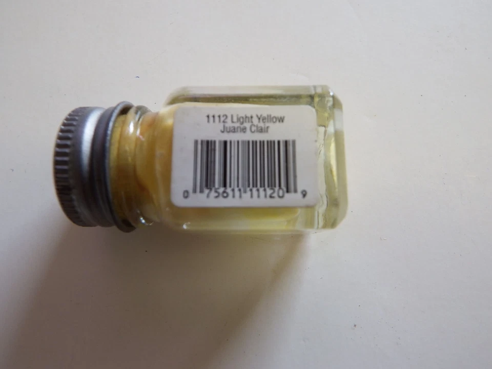 TESTOR - PAINT ENAMEL LIGHT YELLOW 1/4 FLUID OUNCES - 1112 - Image 1 of 1