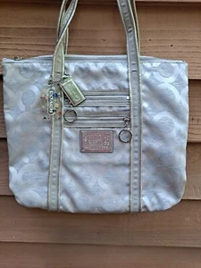 large COACH POPPY Signature silverized Canvas Tote/Shopper purse excellent - Picture 1 of 9