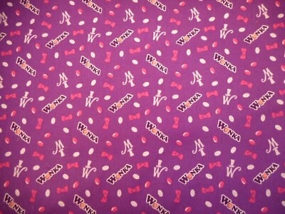 Tela de edredón por yarda Willy Wonka gominolas en algodón camelote púrpura noviembre #C Foto 1 de 2