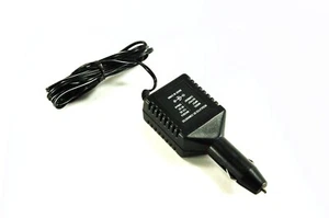M420CA - 12VDC Cigarette Lighter Socket Converter Output 9 Volts 500 mA Adapter - Picture 1 of 3