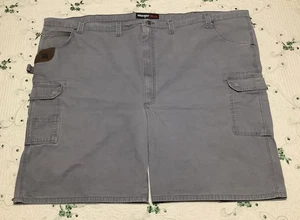 MEN'S Sz 60 "WRANGLER RIGGS WORKWEAR" GRAY FRONT ZIP CARGO CASUAL OR WORK SHORTS - Picture 1 of 10