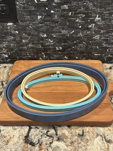New Berlin Plastic Vintage Embroidery Hoops Vintage Lot Of 3 - Picture 1 of 7