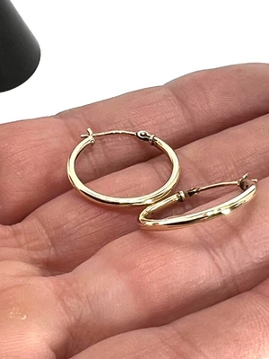 Pendientes de aro sencillos oro amarillo 14K 3/4" aros 0,6 gr Foto 1 de 4