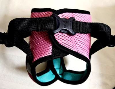 Gooby Fácil Ajuste Perro Cachorro XXS Arnés Rosa Raza Pequeña Sin Tirar Estilo Paso Usado en Excelente Condición Foto 1 de 4