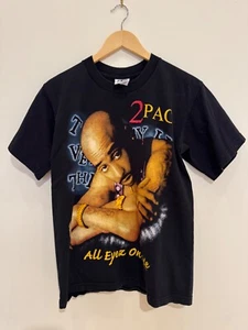 Vintage Original 2000 2PAC All Eyes On Me Rap Tee Shirt Size Small - Picture 1 of 6
