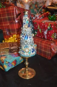 Jeweled Rhinestone Christmas Tree Holiday Centerpiece Blue Gold Pearl A29 - Picture 1 of 14