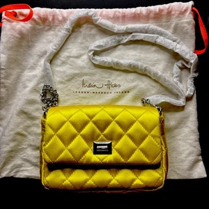 India Hicks Concort Crossbody Bag London Harbour Island Gold Color - Picture 1 of 9