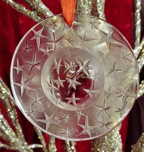 Lalique Crystal Ornament Noel 1994 with chip - Picture 1 of 5