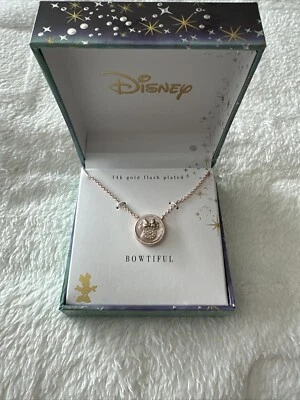Collar Pajarita Madreperla Imitación Chapado en Oro Rosa Disney Minnie Mouse Nuevo en Caja Foto 1 de 3