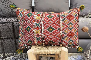 Large Moroccan Pillow Vintage Kilim Berber Cover Tassel Pom Pom Sequins Cushion - Picture 1 of 11