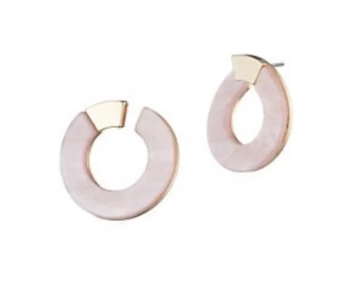 НОВЫЙ БЕЗ ЯРЛЫКОВ TRINA TURK ВСТРЕТИТЬ МЕНЯ В MALIBU 1 «ОБРУЧ ГВОЗДИКИ РОЗОВЫЕ СЕРЬГИ X871 - Изображение 1 из 4