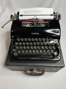 Hermosa máquina de escribir portátil Smith Corona 1938 de colección 4 bancos estándar y estuche - Imagen 1 de 22