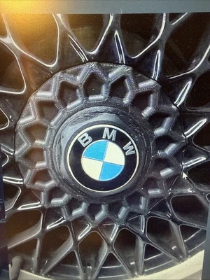 1x calotas centrais BMW e30 Style 5 15" pretas (1x) - Imagem 1 de 4