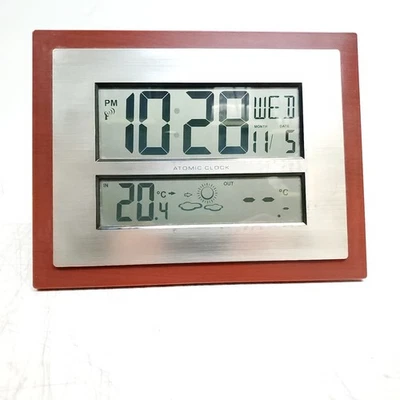 La Crosse Technology Atomic Digital Table Wall Clock Model:W86111 - Image 1 of 4