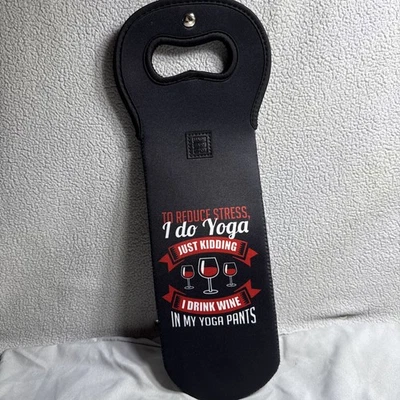 Portador de vino de neopreno aislado. Negro Foto 1 de 4