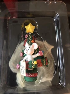 Carlton Cards 1995 A Little Bit of Christmas Ornament Mouse Sixth in Series #90 - Bild 1 von 4