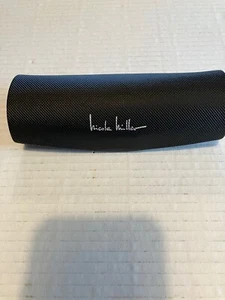 NICOLE MILLER SUNGLASS CASE - Picture 1 of 2