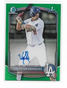 2025 Bowman Chrome Victor Rodrigues 1st Bowman Green Refractor Autograph Auto - Bild 1 von 2