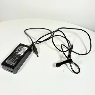 Toshiba PA3714U-1ACA CHARGER 3.42A 19V - Power Adapter Only - Image 1 of 4
