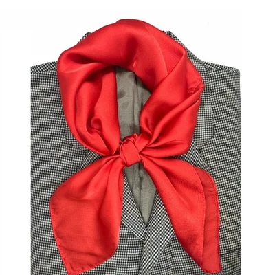 Elegante Bufanda Cuadrada Sedosa Satén Bandana ROJA Prendas para la Cabeza Sólida Suave Versátil Chal Foto 1 de 4
