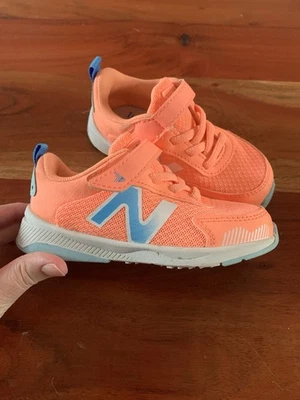 New Balance DynaSoft V1 Orange & Blue 545 Bungee Lace Toddler Shoes Size 7 - Image 1 of 4