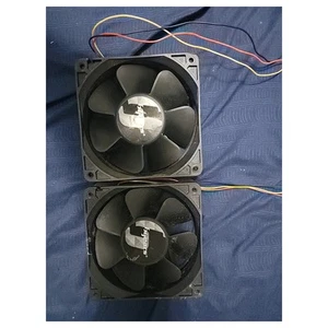 Bgears mm 2 ball bearing PWM fan with speed range from 1000 to 5000 RPM AirFlow - Picture 1 of 2