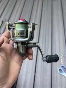 Quantum Optix 10 OP10 Spinning Reel - Picture 1 of 7