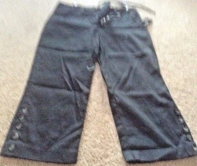  Pantalones capri recortados negros Iz Byer California talla 1 nuevos con etiquetas Foto 1 de 4