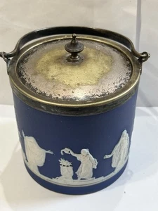 ANTIQUE WEDGWOOD DARK BLUE JASPERWARE COOKIE BISCUIT BARREL JAR W/HANDLE 5.25” - Picture 1 of 10