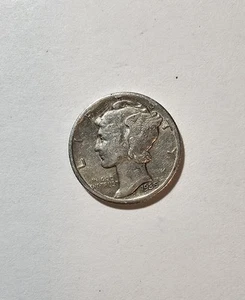 1935 S Mercury Dime Silver 10c Coin #3 - Picture 1 of 6