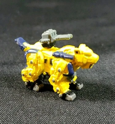 2001 Zoids Battle Champions Gashapon 1" Zaber Fang Yellow Mini Figure Tomy ** - Image 1 of 4