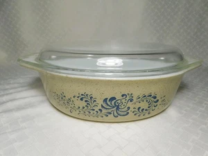 Vintage Pyrex Homestead 2.5L Casserole dish with lid, 045 - Picture 1 of 16