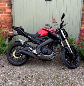 Yamaha MT125 Red 2015 17K Miles - Picture 1 of 17