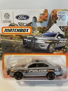 Ford Police Interceptor New In Pack 1:64 Matchbox