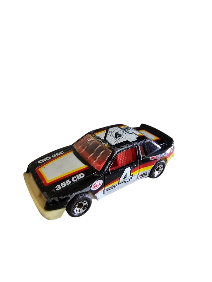 火柴盒 1987 年黑色别克 Le Sabre #4 澳门制造 1: 65 比例 — 第 1/4 张图片