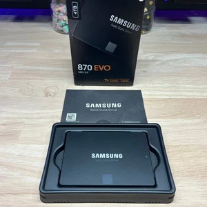 *Samsung 870 EVO 4TB Internal 2.5" SATA SSD - Read 560MB/s - Write 530MB/s* - Afbeelding 1 van 9