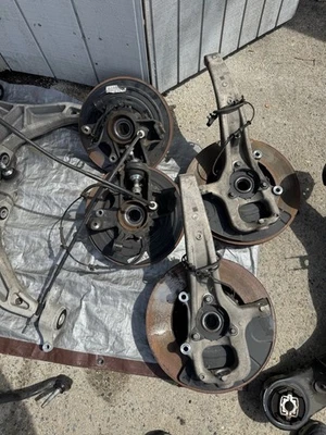 Dodge Durango 2016-2025 genuino juego completo conjunto de 4 husillos buje nudillo OEM Foto 1 de 4