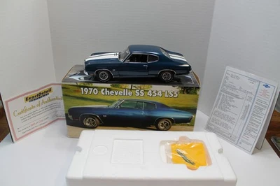 Lane Exact Detail 1:18 1970 Chevelle SS 454 LS5 Blue Black Interior Version - Image 1 of 4