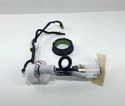 ♻️ Moto Guzzi V100 Mandello 2022 - 2025 Bomba de combustible Bomba de gasolina y arnés de cableado♻️ Foto 1 de 4