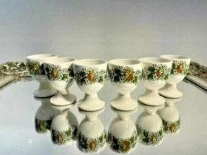 A vintage , ceramic set of 6 egg cups - Picture 1 of 2