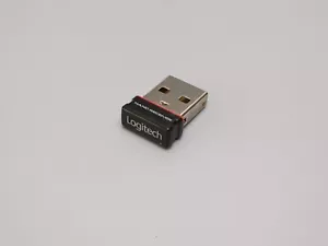 Logitech Dongle USB Logitech LZ034AA-DJR M/N:C-U0007 - Foto 1 di 4