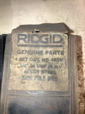 Ridgid 48545  3/8”-24 UNF (RH) Alloy Steel 500B Bolt Dies  Like 48700 - Image 1 of 4