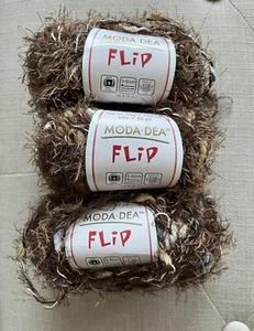 Moda-Dea “Flip” Bulky Polyester Yarn 3 Skeins NWT in Mocha (Brown) - Picture 1 of 4