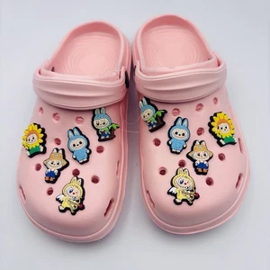 Garden Clog sandals W 10 pcs Monster Charm Pink ( US-6 / EU-36 ) E2-090 - Picture 1 of 8