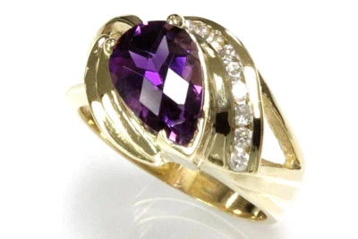 1.9 ctw Natural Purple Amethyst & Diamond Solid 14k Yellow Gold Cocktail Ring - Image 1 of 2