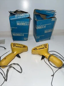 2x scalextric vintage c265 slotcar hand throttle(yellow) (2-197) - Picture 1 of 5